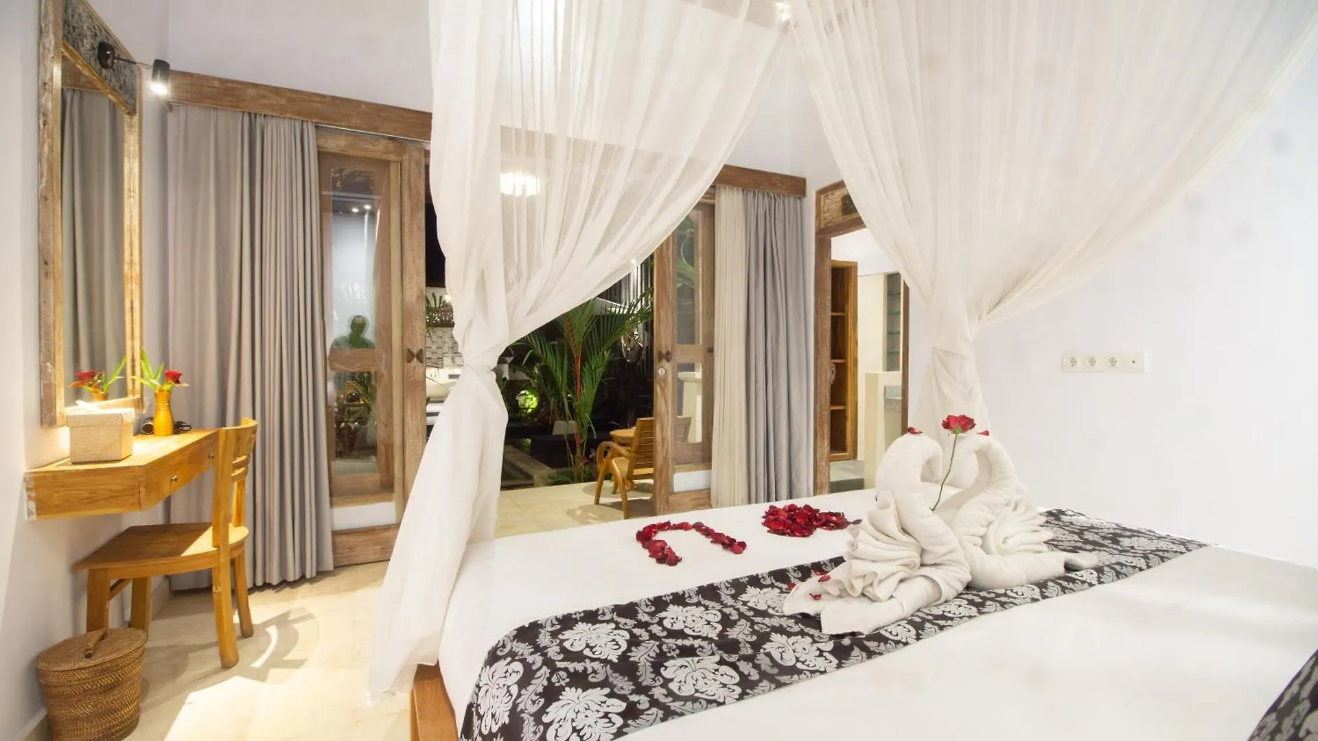 Samuan Soca Ubud Villa Indonesia